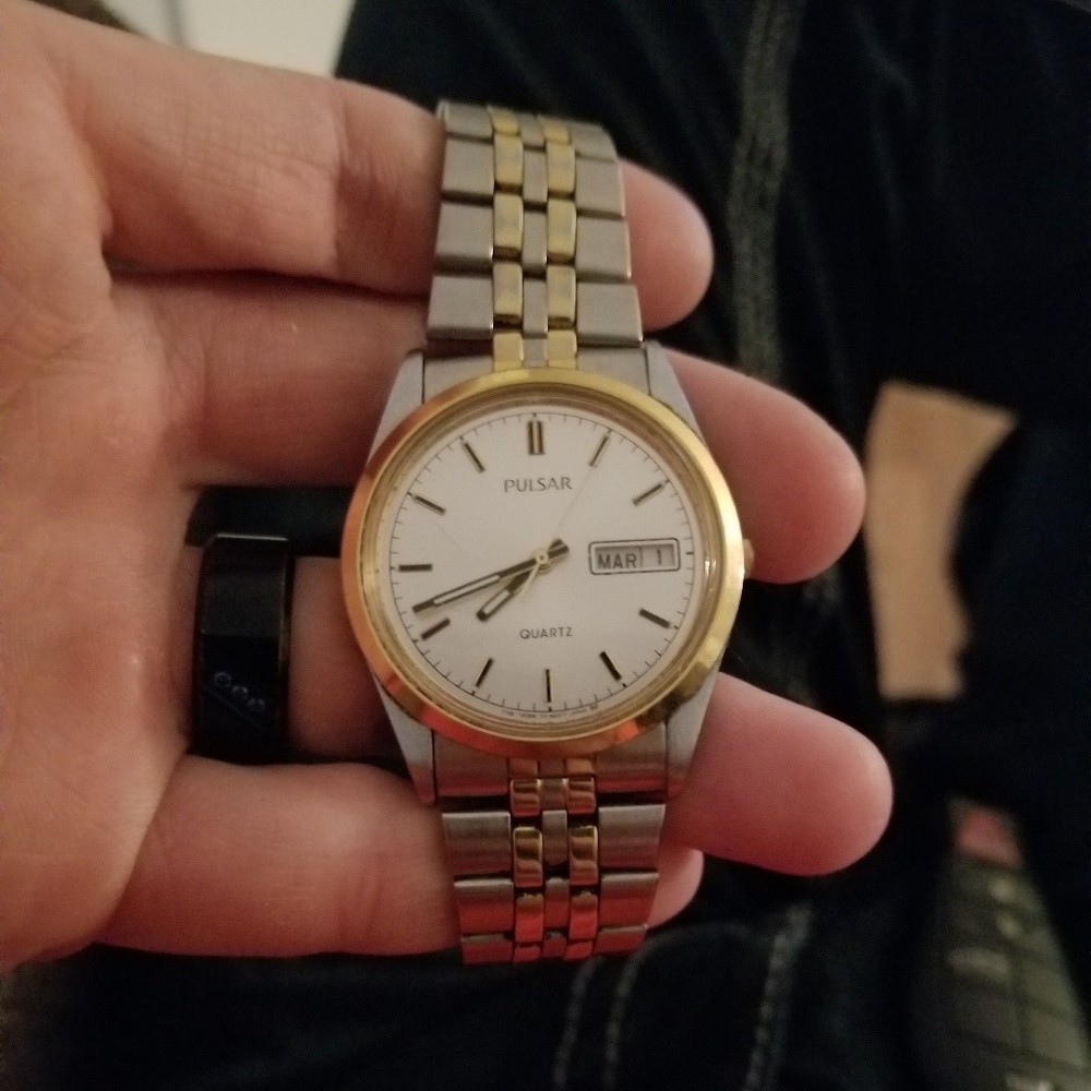 Pulsar watch